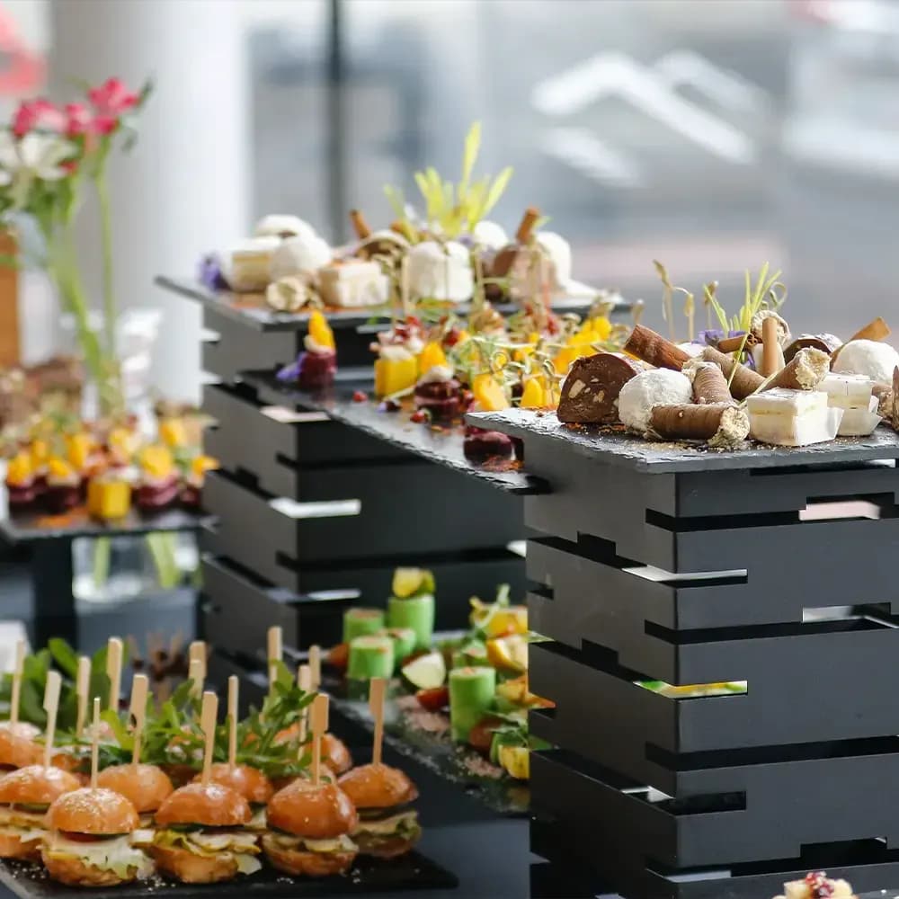 Fingerfood Buffets: Vielfalt und Geschmack perfekt kombiniert